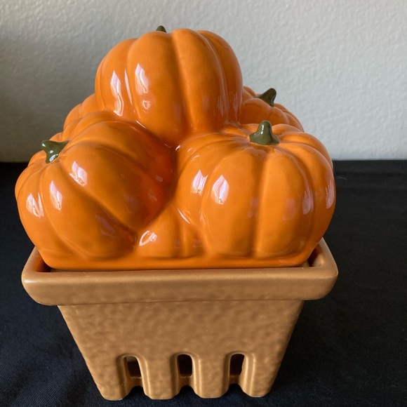 HomeWorx by Harry Slatkin Ceramic Pumpkin Basket Farm Stand No Candle - Picture 2 of 14